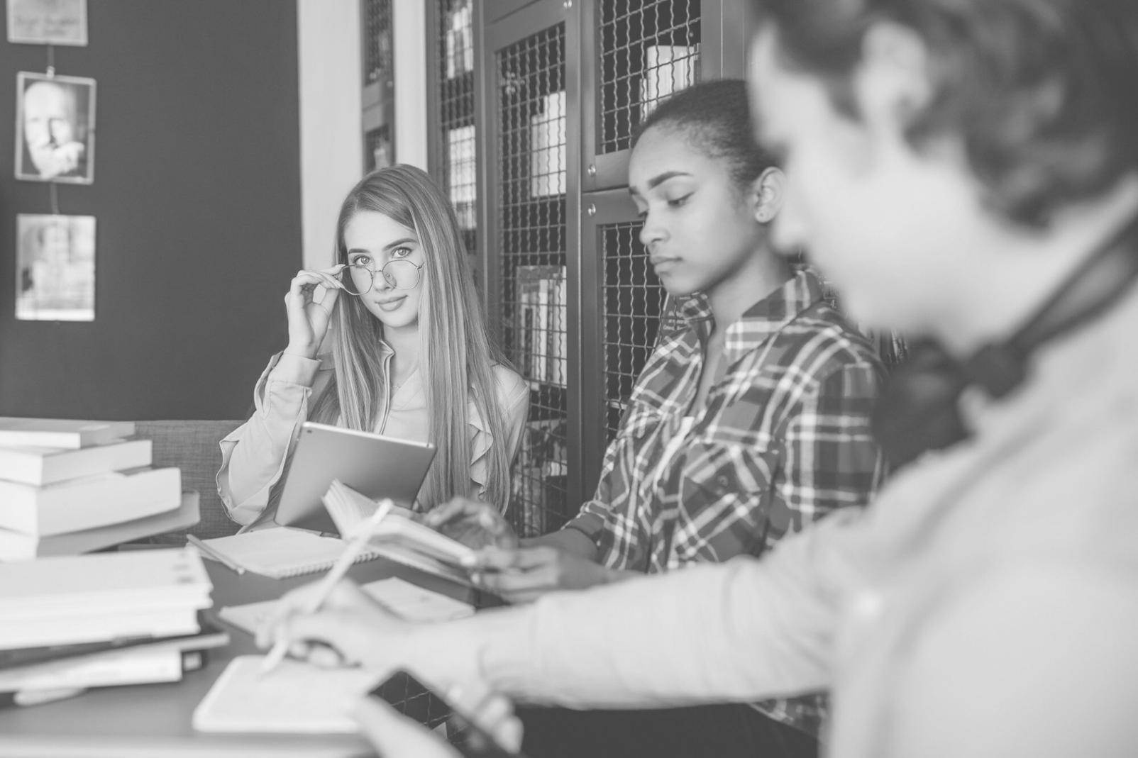 Ambiente accogliente del nostro studio dove si svolgono le sessioni di crescita personale